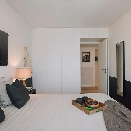 Ade - 2 Bedrooms And Parking In Alcantara *