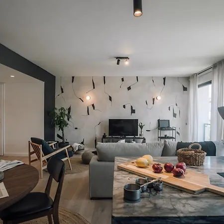 Ade - 2 Bedrooms And Parking In Alcantara