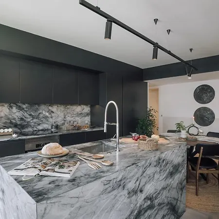 Ade - 2 Bedrooms And Parking In Alcantara ליסבון