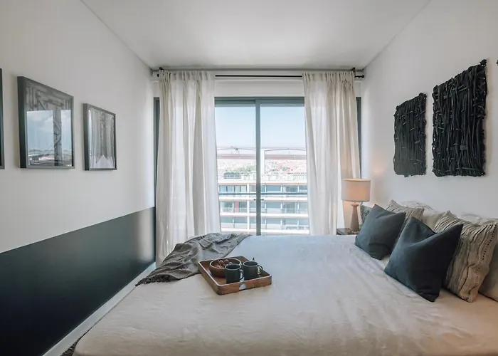 Ade - 2 Bedrooms And Parking In Alcantara